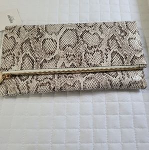 Snake skin clutch